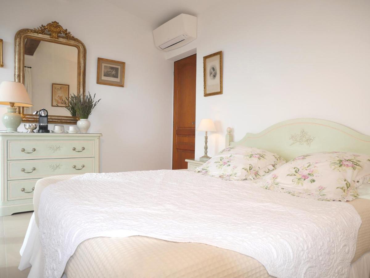 La Bastide Des Pins Bed & Breakfast Vence Dış mekan fotoğraf